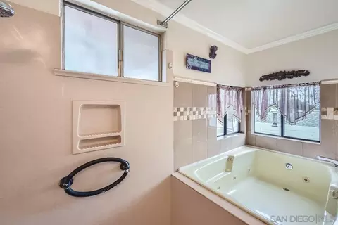10101 Waynecrest Ln, Santee, CA 92071 photo 19