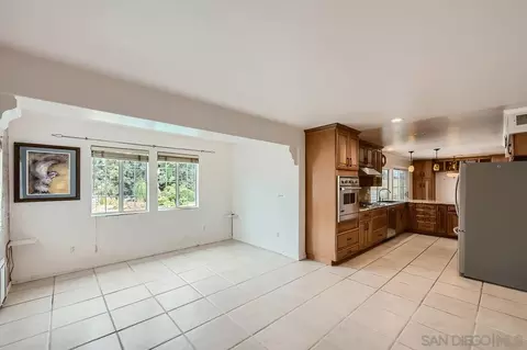 10101 Waynecrest Ln, Santee, CA 92071 photo 11
