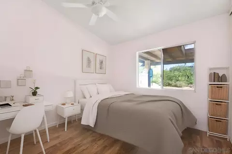 Bedroom - 42108 Agena, Temecula, CA 92592 photo 4 of 6