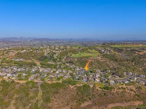View/Area - 1565 Hawk Vw, Encinitas, CA 92024 photo 6 of 6