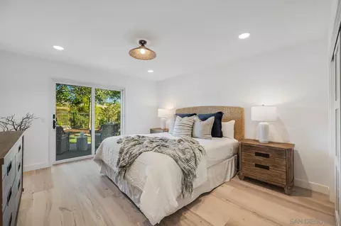 Bedroom - 1565 Hawk Vw, Encinitas, CA 92024 photo 1 of 5