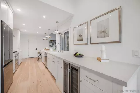 Kitchen - 1565 Hawk Vw, Encinitas, CA 92024 photo 1 of 6