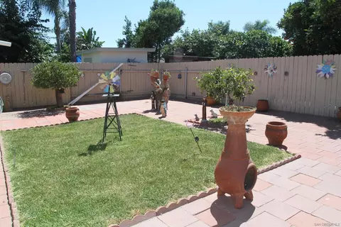258 Securidad St, Oceanside, CA 92057 photo 6