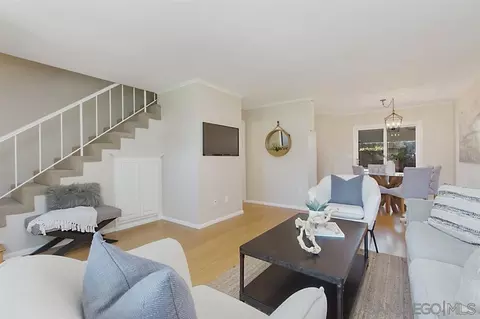 4924 Via Lapiz, San Diego, CA 92122