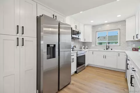 3755 N Vista Campana #36, Oceanside, CA 92057
