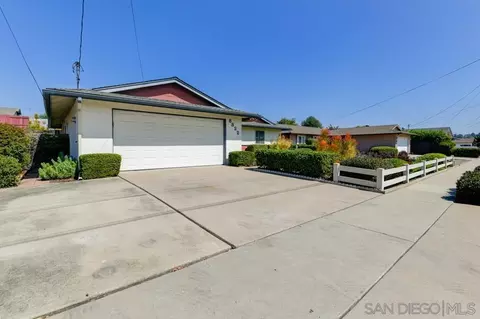 8322 Bashan Lake Ave, San Diego, CA 92119