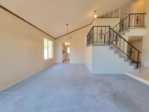 874 Sumac Pl, Escondido, CA 92027 photo 4