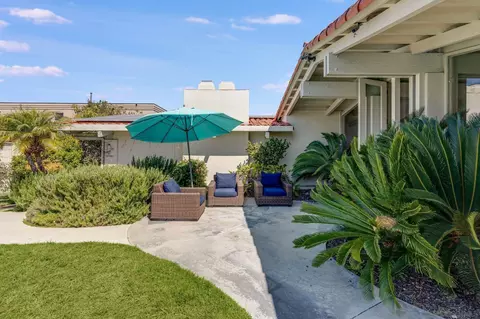 Exterior - 7770 Starlight Dr, San Diego, CA 92037 photo 6 of 7