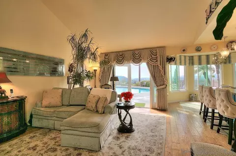 Living - 3649 Lago Sereno, Escondido, CA 92029 photo 8 of 8