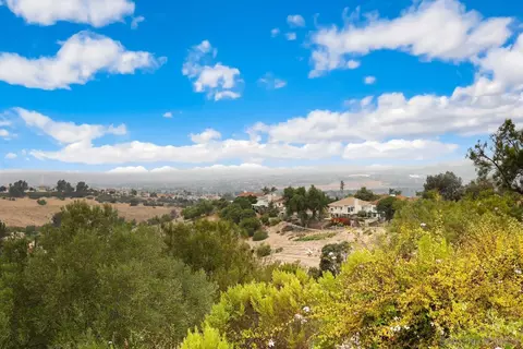 5134 Bella Collina St, Oceanside, CA 92056 photo 5