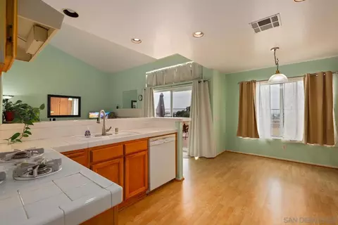 5134 Bella Collina St, Oceanside, CA 92056 photo 21