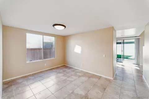 Living - 33296 Calle Cantu, Temecula, CA 92592 photo 3 of 3