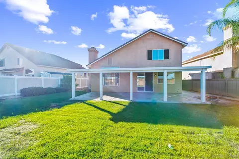 Exterior - 33296 Calle Cantu, Temecula, CA 92592 photo 5 of 8