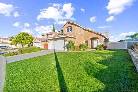 Exterior - 33296 Calle Cantu, Temecula, CA 92592 photo 2 of 8
