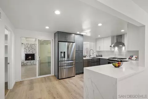 Kitchen - 8514 Carlton Oaks Dr, Santee, CA 92071 photo 1 of 5