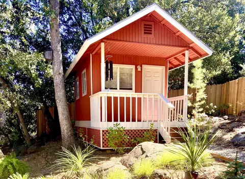 Exterior - 4330 Luneta Dr, Julian, CA 92036 photo 3 of 9