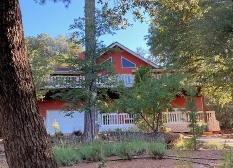 Exterior - 4330 Luneta Dr, Julian, CA 92036 photo 6 of 9
