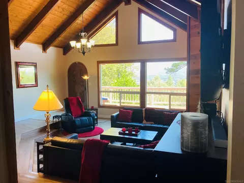 4330 Luneta Dr, Julian, CA 92036