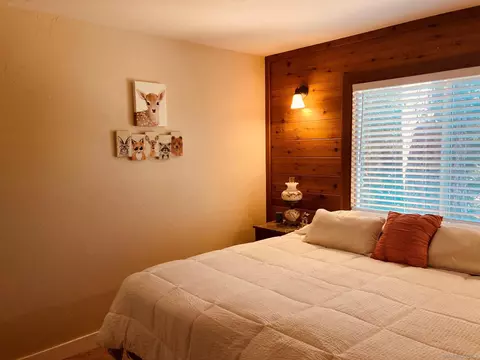 Bedroom - 4330 Luneta Dr, Julian, CA 92036 photo 13 of 15