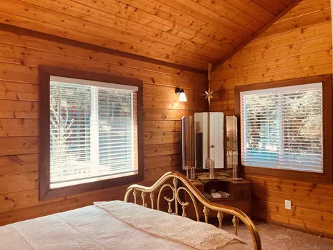 Bedroom - 4330 Luneta Dr, Julian, CA 92036 photo 6 of 15