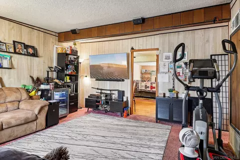 1023 Iris Ave, Imperial Beach, CA 91932 photo 4