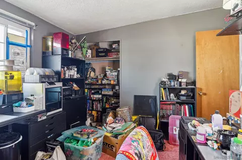 1023 Iris Ave, Imperial Beach, CA 91932 photo 17
