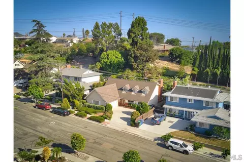 7957 Blue Lk, San Diego, CA 92119