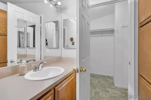 15935 Spring Oaks Rd #2, El Cajon, CA 92021 photo 9