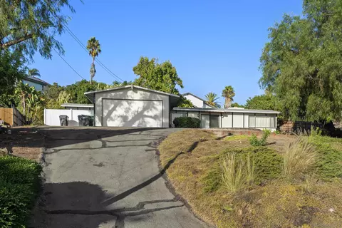 Exterior - 1654 Pepper Dr, El Cajon, CA 92021 photo 17 of 18