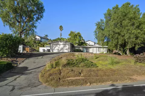 Exterior - 1654 Pepper Dr, El Cajon, CA 92021 photo 18 of 18
