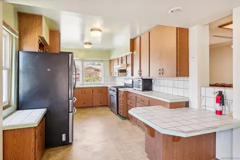 12437 Royal Rd, El Cajon, CA 92021 photo 18