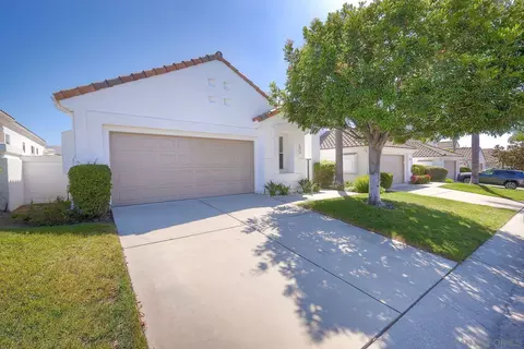 6019 Dassia Way, Oceanside, CA 92056 photo 3