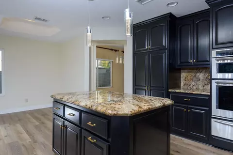 Kitchen - 5183 Via Mindanao, Oceanside, CA 92057 photo 9 of 9