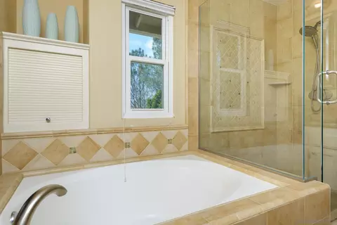 Bath - 5183 Via Mindanao, Oceanside, CA 92057 photo 3 of 6