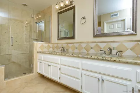 Bath - 5183 Via Mindanao, Oceanside, CA 92057 photo 6 of 6