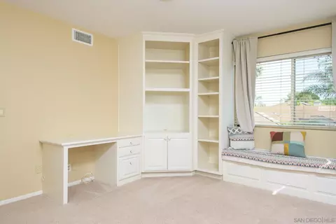 Bedroom - 5183 Via Mindanao, Oceanside, CA 92057 photo 13 of 14