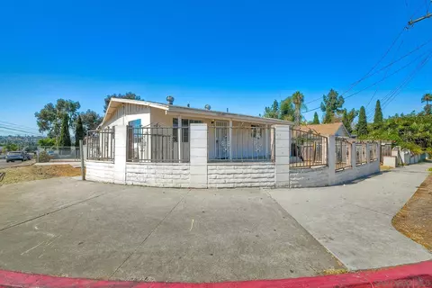 1002 Leland St, Spring Valley, CA 91977 photo 2