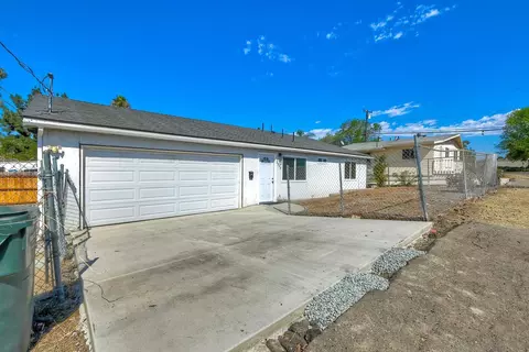 1002 Leland St, Spring Valley, CA 91977 photo 4