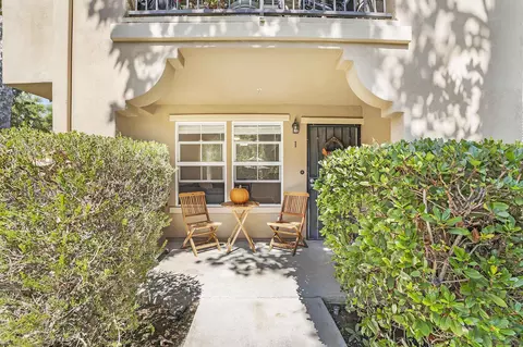 14682 Via Fiesta #1, San Diego, CA 92127