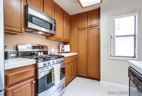 Kitchen - 8010 Sevan Ct #A, San Diego, CA 92123 photo 4 of 6