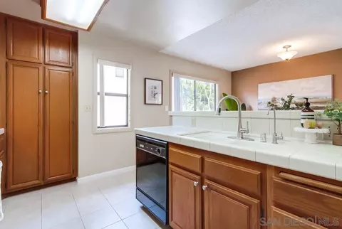 Kitchen - 8010 Sevan Ct #A, San Diego, CA 92123 photo 5 of 6