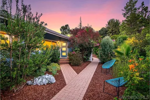 10212 Vista De La Cruz, La Mesa, CA 91941