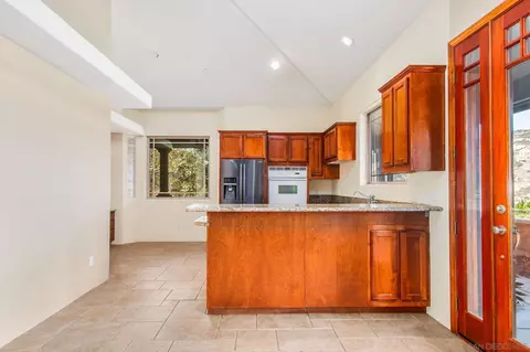 Kitchen - 9804 N View Ct, Escondido, CA 92026 photo 1 of 5