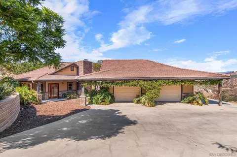 Exterior - 9804 N View Ct, Escondido, CA 92026 photo 1 of 11