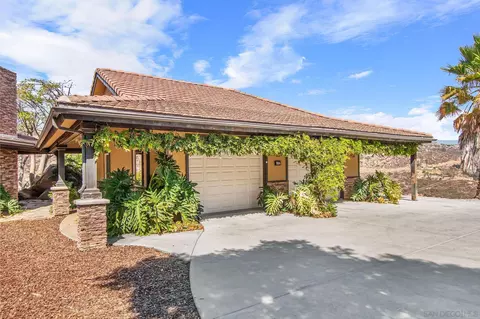 Exterior - 9804 N View Ct, Escondido, CA 92026 photo 5 of 11