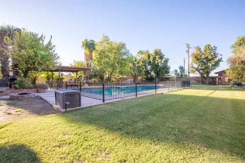 Exterior - 459 Julia Dr, Brawley, CA 92227 photo 7 of 10