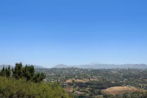 436 Rancho Camino, Fallbrook, CA 92028 photo 32