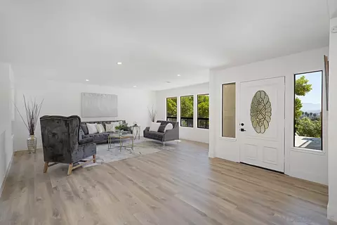 436 Rancho Camino, Fallbrook, CA 92028 photo 6