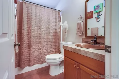 Bath - 1450 Clarence Dr, Vista, CA 92084 photo 3 of 5