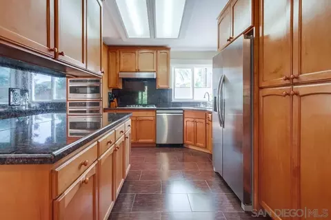 Kitchen - 1450 Clarence Dr, Vista, CA 92084 photo 1 of 7